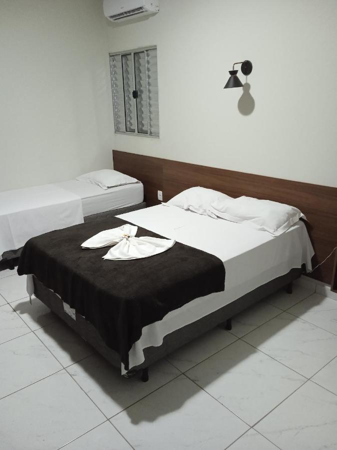 Hotel Imperio Aparecida do Taboado Kültér fotó